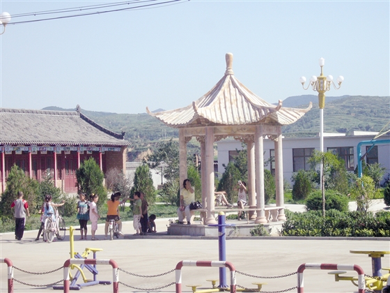 凤台县有多少人口_凤台县公安局长张祖军(2)