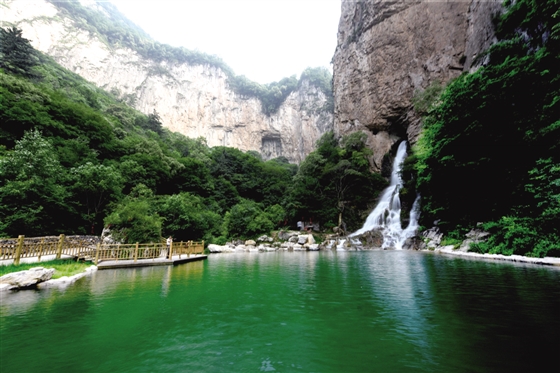 太行龙泉旅游区一角.