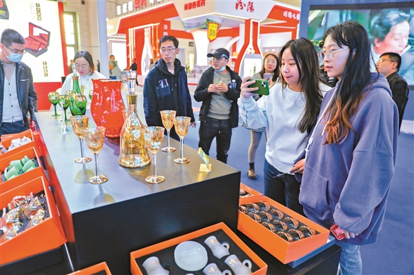 山西晋中：文博盛宴，奏响专业镇发展“钱景”